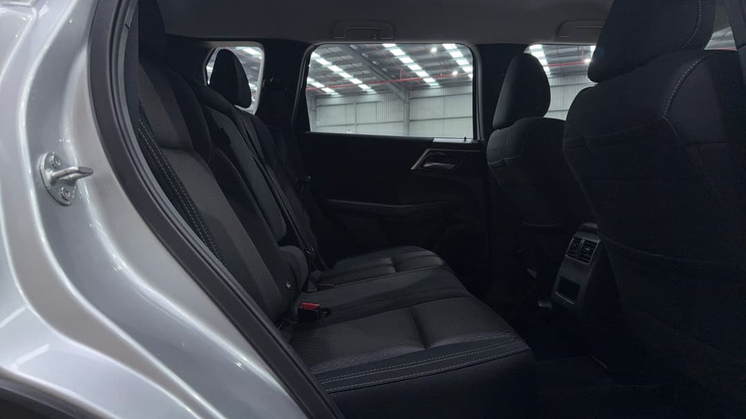 2024 Mitsubishi Outlander Es 5 Seat (2WD), Automatic, 50483 km, Right Side Rear Door Cabin View
