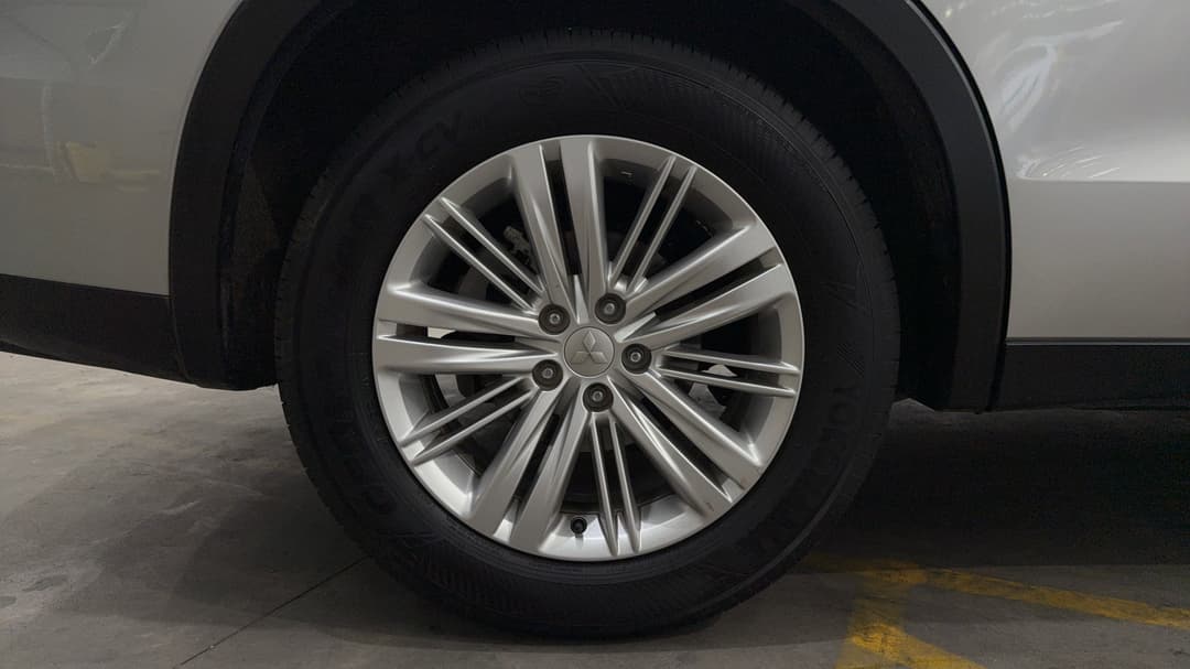 2024 Mitsubishi Outlander Es 5 Seat (2WD), Automatic, 50483 km, Right Rear Wheel
