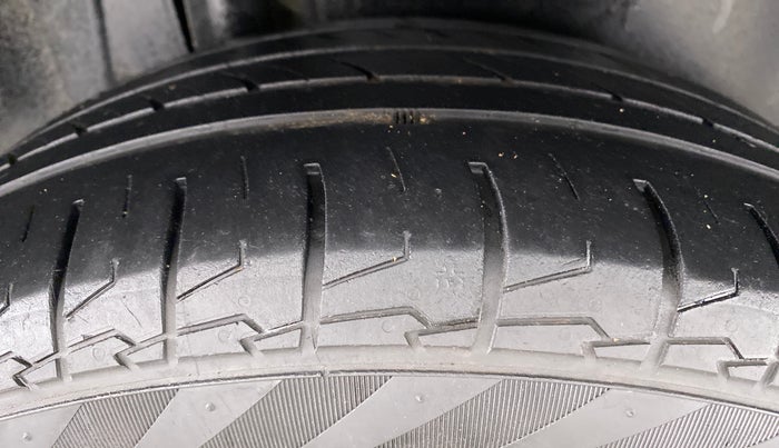 2018 Maruti S Cross ZETA 1.3 SHVS, Diesel, Manual, 98,872 km, Right Rear Tyre Tread