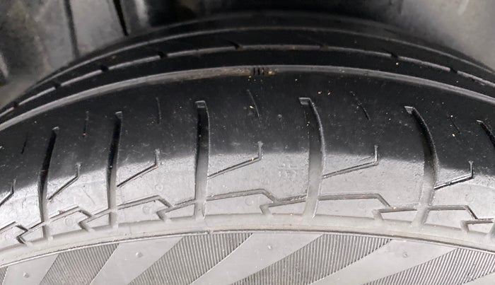 2018 Maruti S Cross ZETA 1.3 SHVS, Diesel, Manual, 98,872 km, Left Rear Tyre Tread