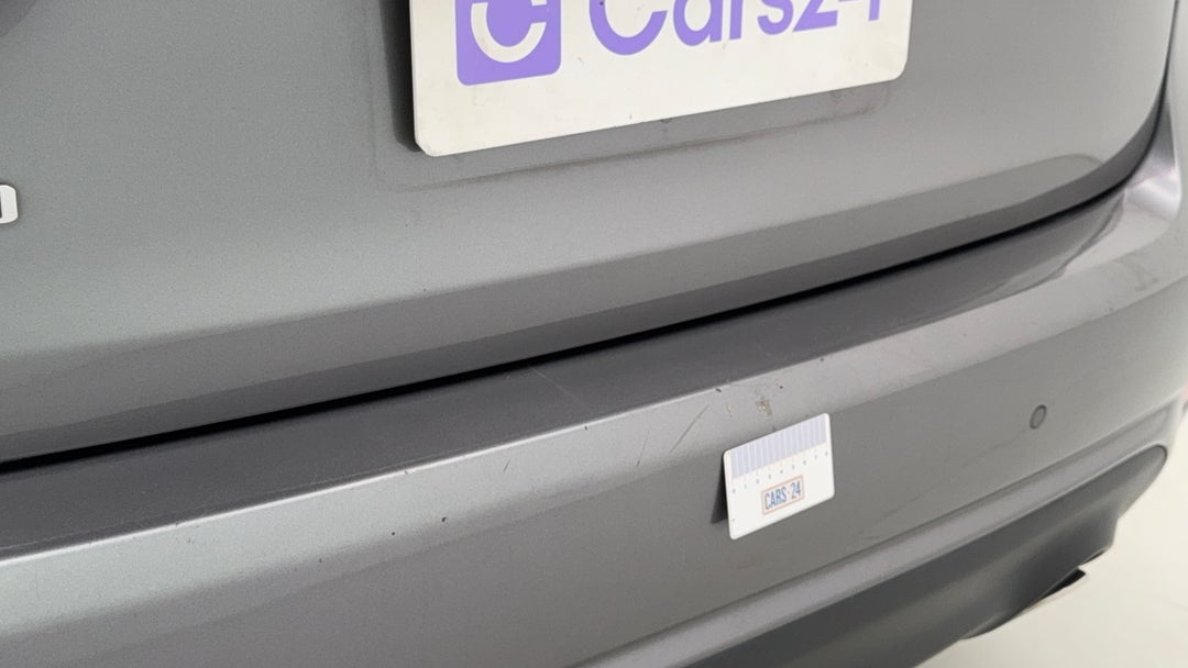 2016 Kia Cerato Si, Automatic, 106695 km, Bumper Rear Chip