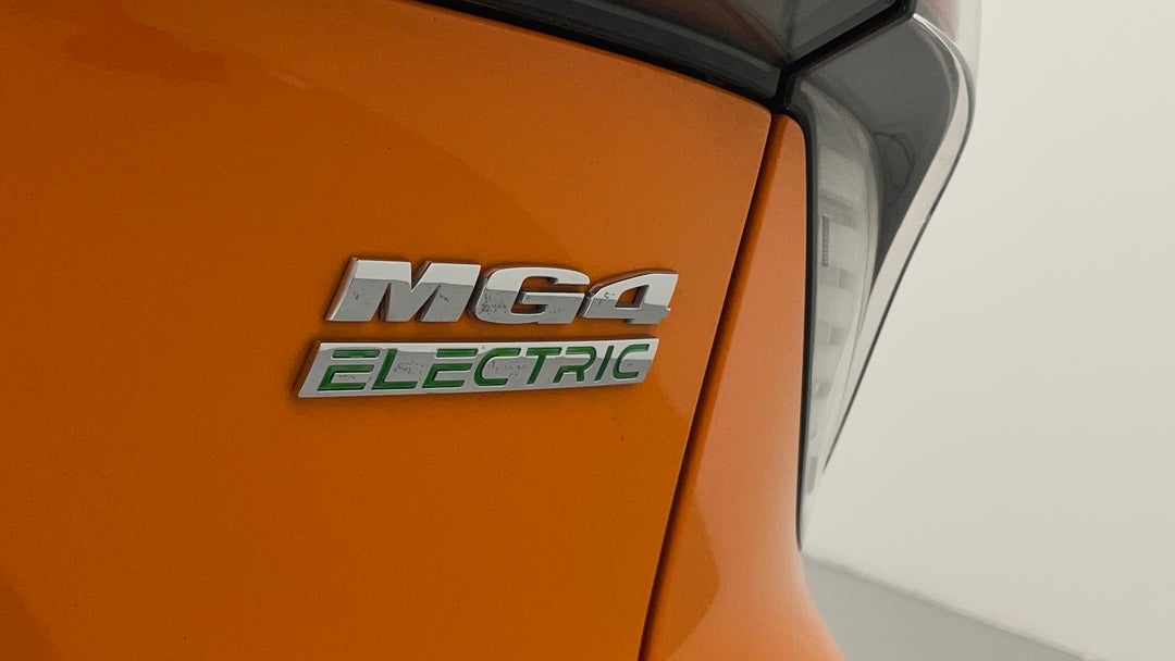 Badge (Boot Right Side)