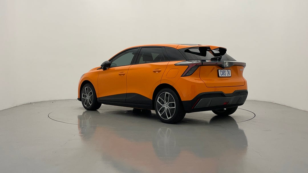 Left Back Diagonal (45- Degree) View