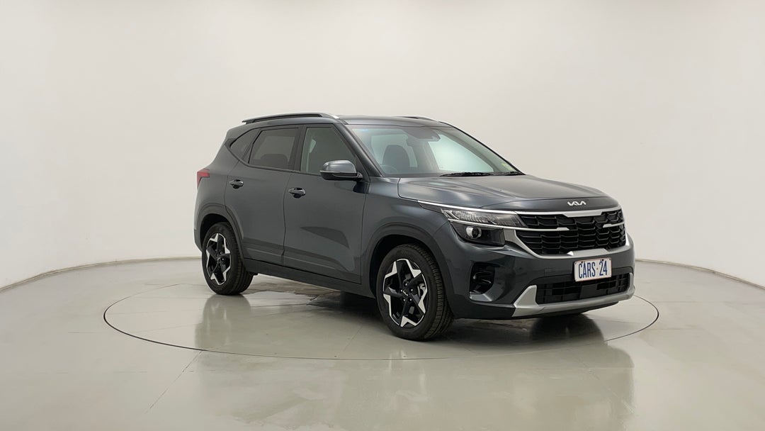 Right Front Diagonal (45- Degree) View