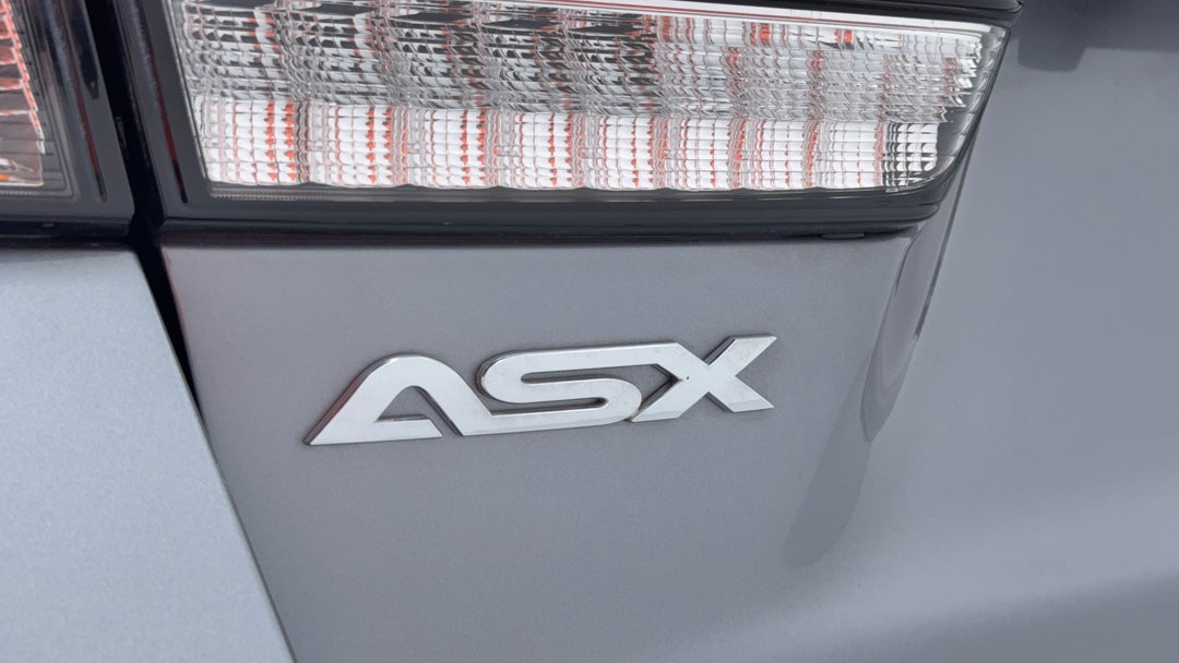 Badge (Boot Left Side)