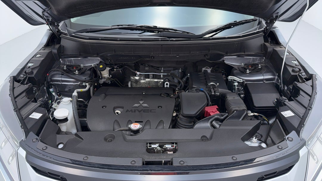 Open Bonnet (Engine)