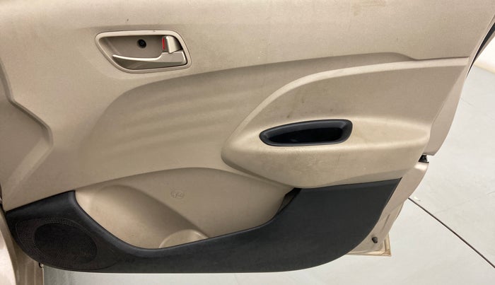 2019 Hyundai NEW SANTRO SPORTZ MT, Petrol, Manual, 69,581 km, Driver Side Door Panels Control