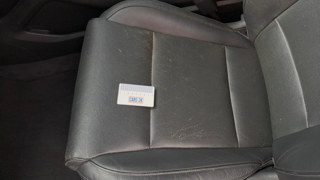 Seats Front LHS Wear