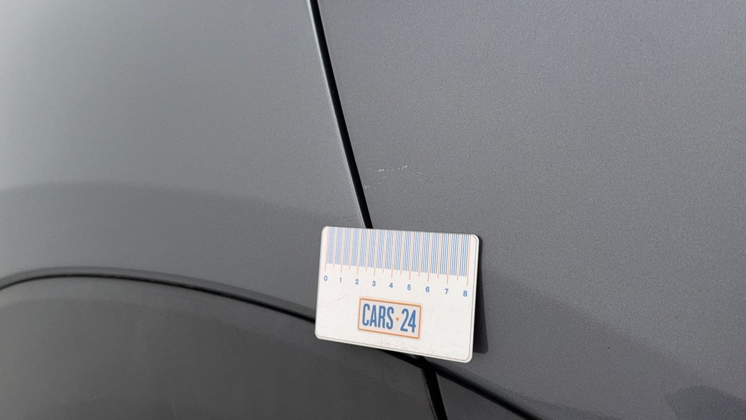 Doors Rear RHS Scratch