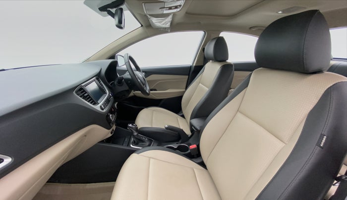 2019 Hyundai Verna 1.6 SX VTVT AT (O), Petrol, Automatic, 21,707 km, Right Side Front Door Cabin