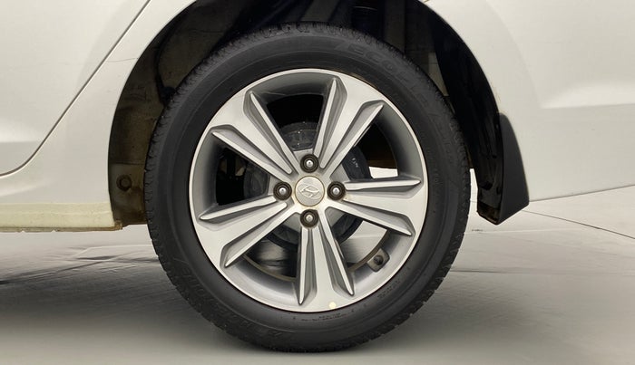 2019 Hyundai Verna 1.6 SX VTVT AT (O), Petrol, Automatic, 21,707 km, Left Rear Wheel