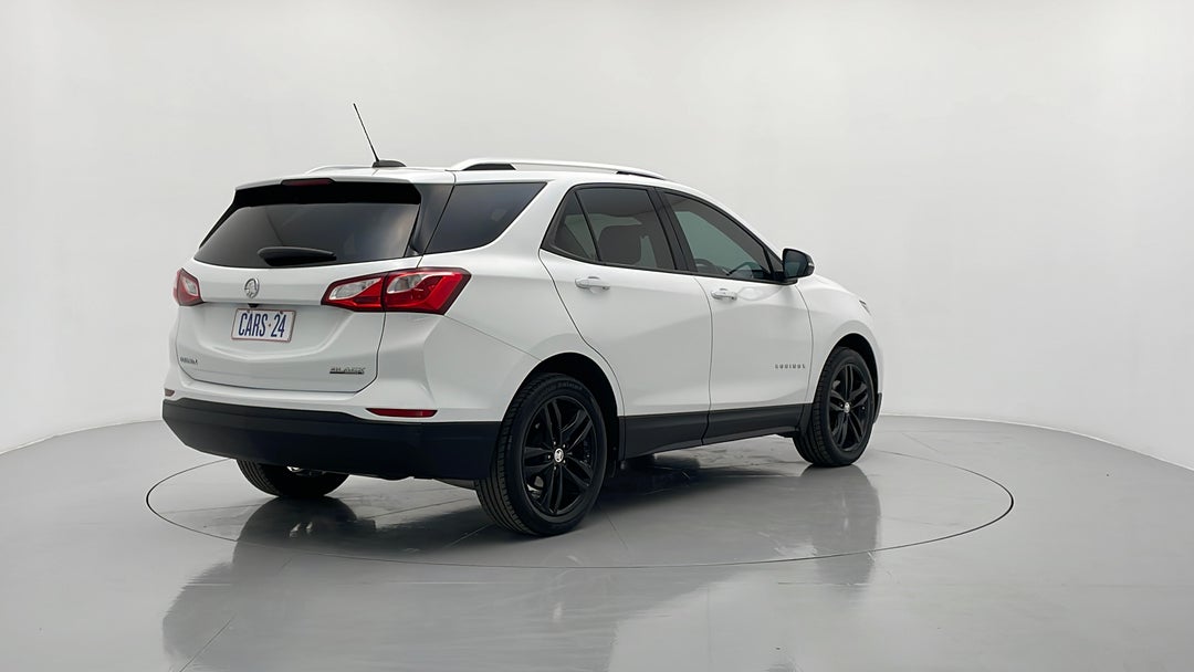 Right Back Diagonal (45- Degree) View