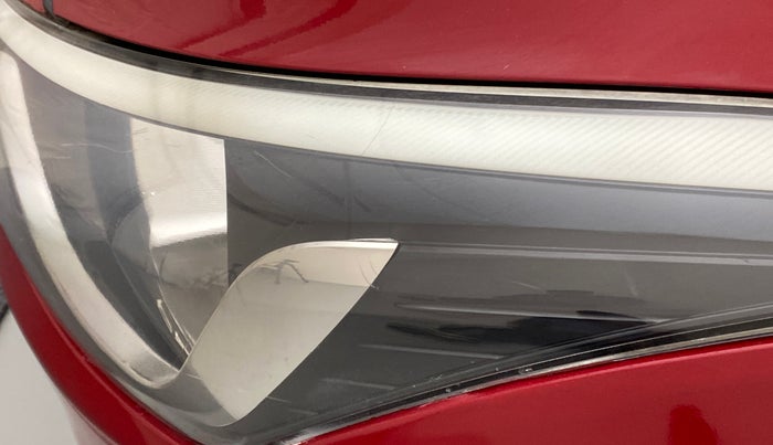 2017 Hyundai Elite i20 ASTA 1.2 DUAL TONE, Petrol, Manual, 76,411 km, Left headlight - Minor scratches