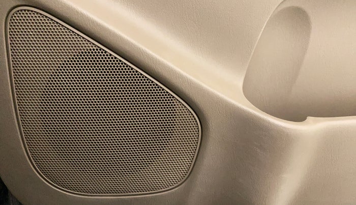 2015 Toyota Innova 2.5 VX 7 STR BS IV, Diesel, Manual, 1,12,115 km, Speaker