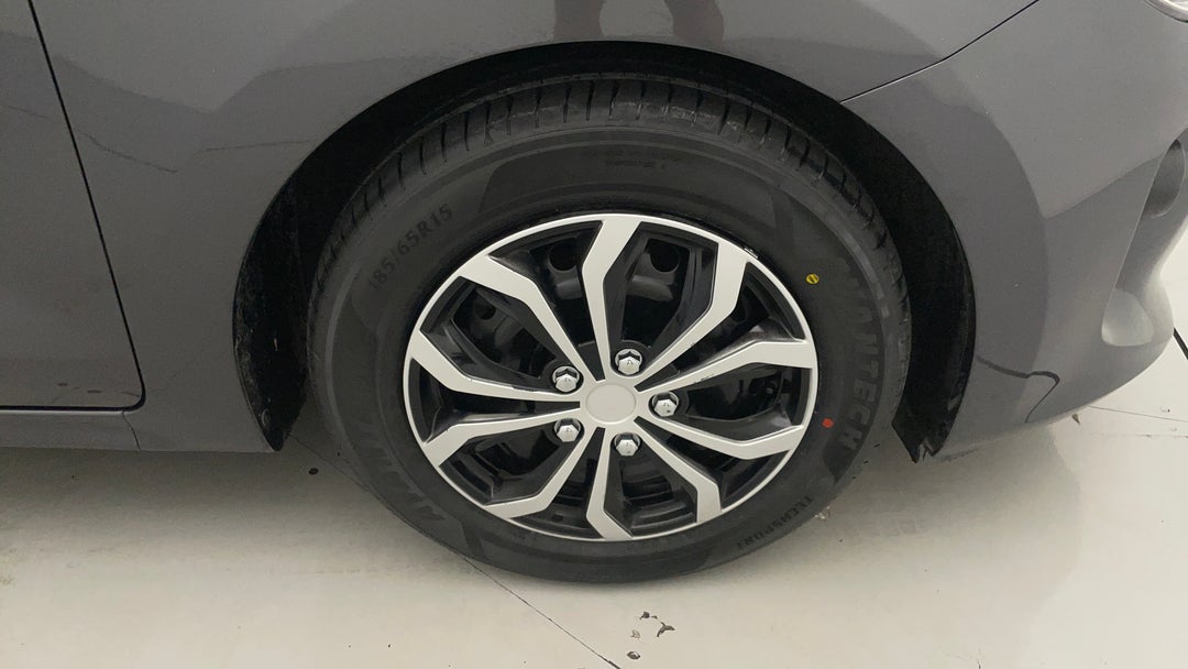 2017 Kia Rio S, Automatic, 88108 km, Right Front Wheel