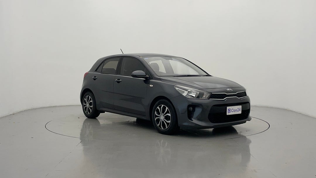 2017 Kia Rio S, Automatic, 88108 km, Right Front Diagonal (45- Degree) View