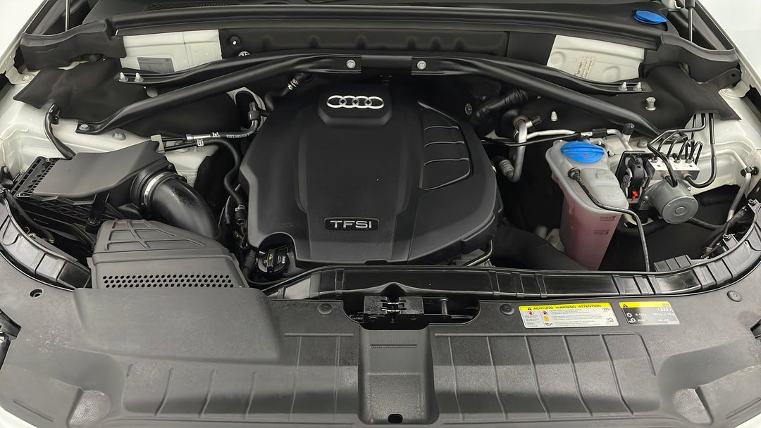 Open Bonnet (Engine)