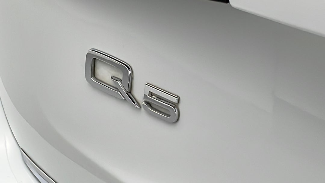 Badge (Boot Left Side)