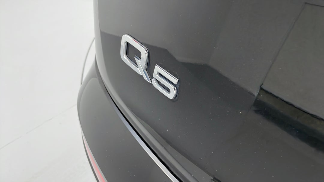 Badge (Boot Left Side)