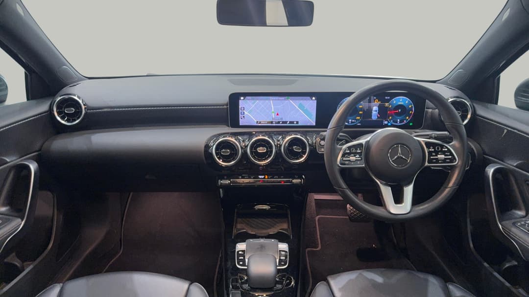 2019 Mercedes-benz A250 A250, Automatic, 48777 km, Dashboard View