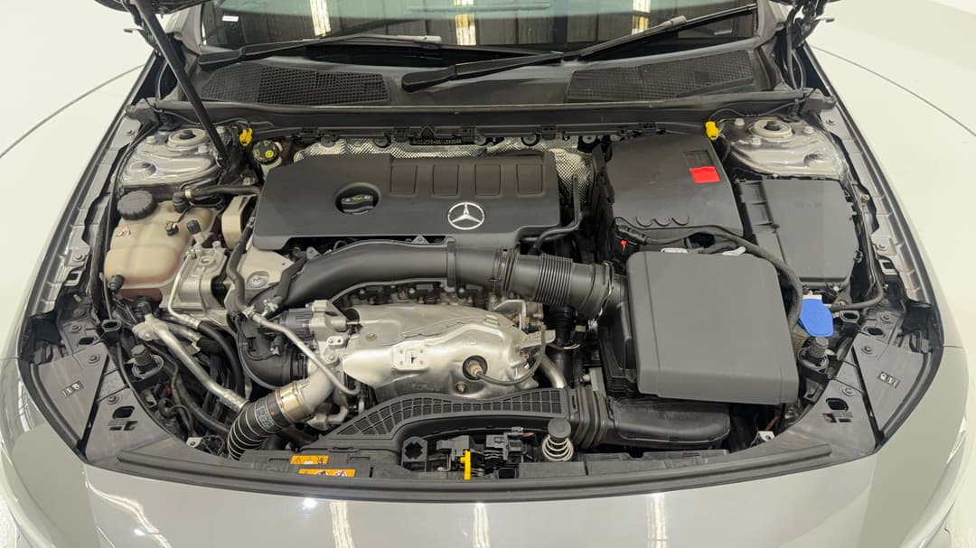 2019 Mercedes-benz A250 A250, Automatic, 48777 km, Open Bonnet (Engine)