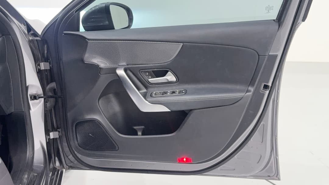 2019 Mercedes-benz A250 A250, Automatic, 48777 km, Speaker View