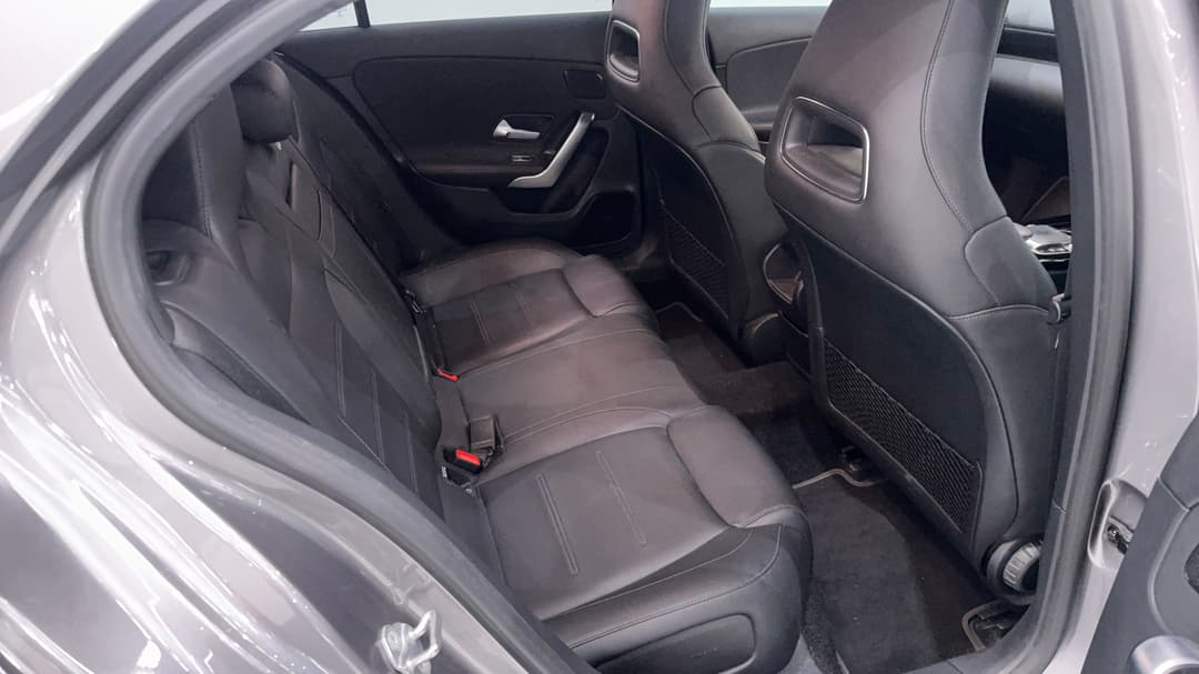 2019 Mercedes-benz A250 A250, Automatic, 48777 km, Right Side Rear Door Cabin View