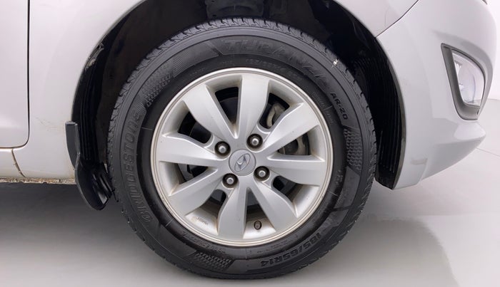 2012 Hyundai i20 ASTA 1.2, Petrol, Manual, 68,302 km, Right Front Wheel