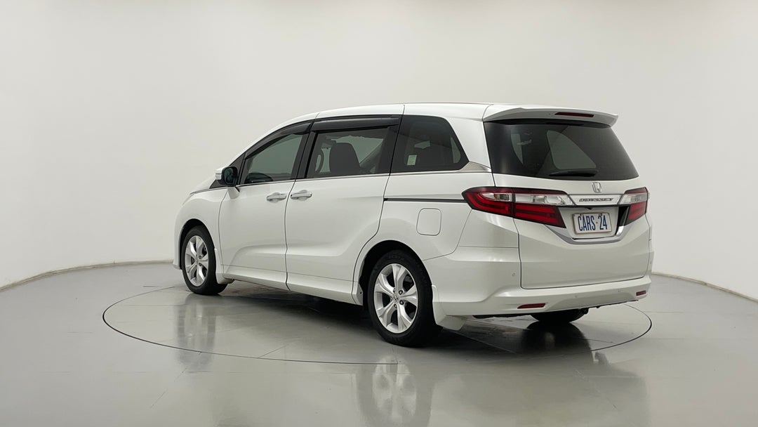 Left Back Diagonal (45- Degree) View