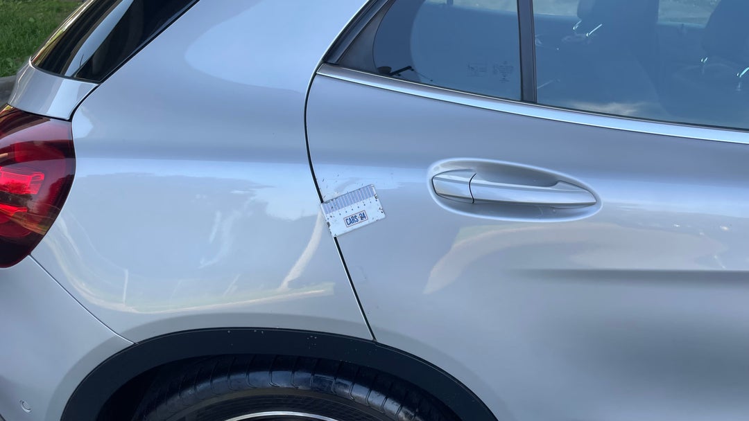 Doors Rear RHS Scratch