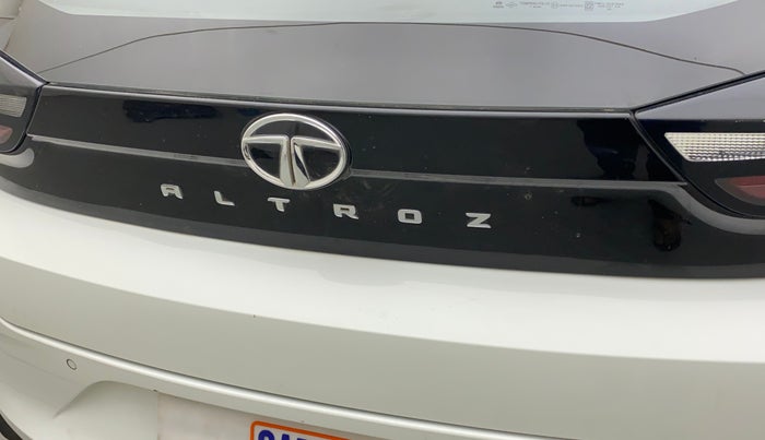 2021 Tata ALTROZ XM PLUS PETROL, Petrol, Manual, 40,167 km, Dicky (Boot door) - Minor scratches