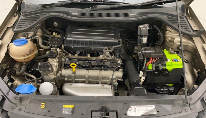 2016 Volkswagen Vento HIGHLINE 1.6 MPI, Petrol, Manual, 83,662 km, Open Bonet
