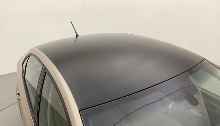 2016 Volkswagen Vento HIGHLINE 1.6 MPI, Petrol, Manual, 83,662 km, Roof