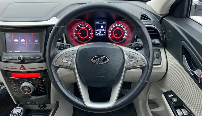 2019 Mahindra XUV300 1.2 W8 OPT, Petrol, Manual, 22,585 km, Steering Wheel Close Up