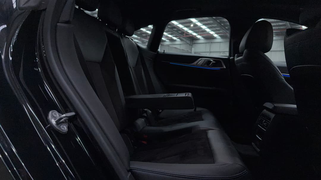 2022 BMW 4 20i M Sport Gran Coupe, Automatic, 28307 km, Right Side Rear Door Cabin View