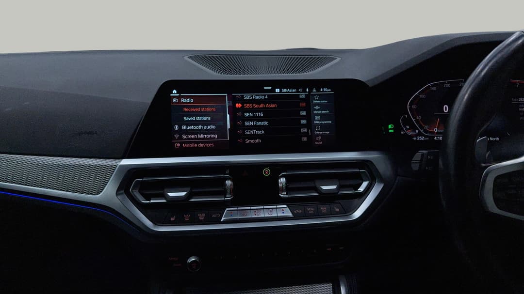 2022 BMW 4 20i M Sport Gran Coupe, Automatic, 28307 km, Center Console