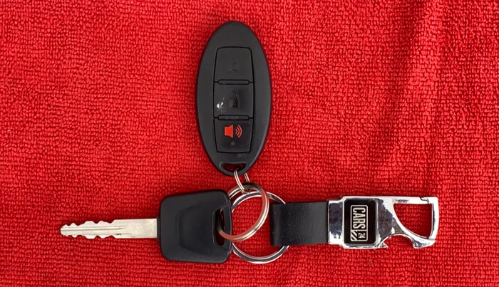 2018 Datsun Go T, Petrol, Manual, 32,155 km, Key Close Up