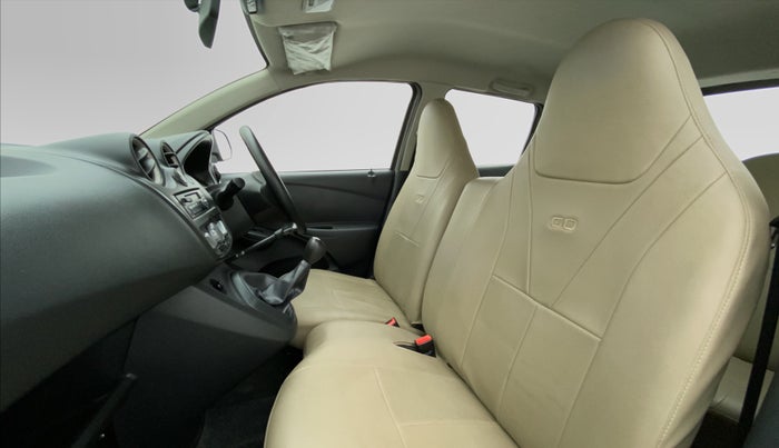 2018 Datsun Go T, Petrol, Manual, 32,155 km, Right Side Front Door Cabin