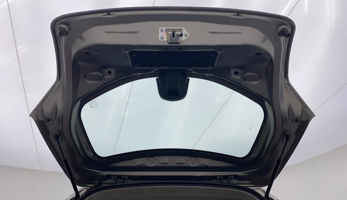 2018 Datsun Go T, Petrol, Manual, 32,155 km, Boot Door Open