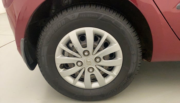 2014 Hyundai i10 SPORTZ 1.1, Petrol, Manual, 56,116 km, Right Rear Wheel