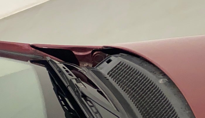 2014 Hyundai i10 SPORTZ 1.1, Petrol, Manual, 56,116 km, Bonnet (hood) - Cowl vent panel has minor damage