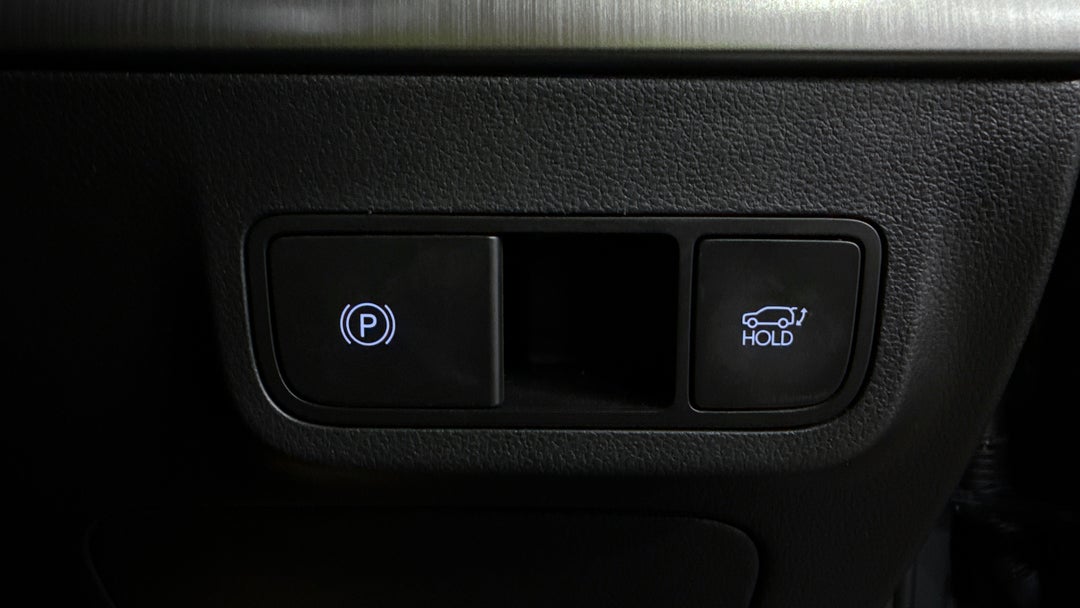 2023 Hyundai Kona Premium, Automatic, 32252 km, Handbrake