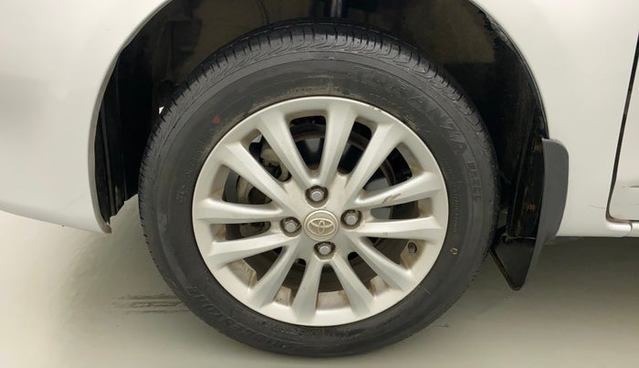 2011 Toyota Etios V, Petrol, Manual, 47,313 km, Left Front Wheel