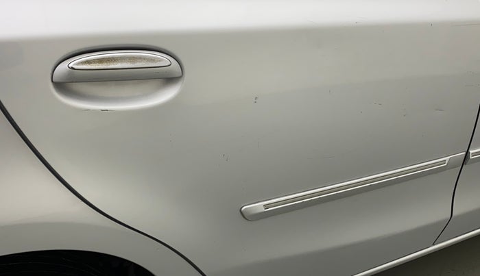 2011 Toyota Etios V, Petrol, Manual, 47,313 km, Right rear door - Minor scratches