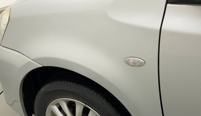 2011 Toyota Etios V, Petrol, Manual, 47,313 km, Left fender - Minor scratches