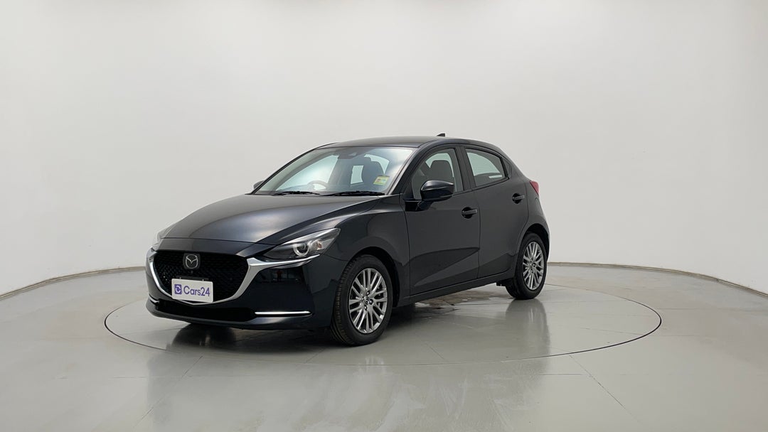 Left Front Diagonal (45- Degree) View