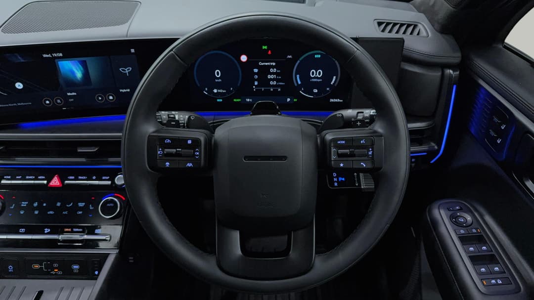 2025 Hyundai Santa Fe Calligraphy Hev (7 Seat) (blk), Automatic, 26263 km, Steering Wheel Close-up