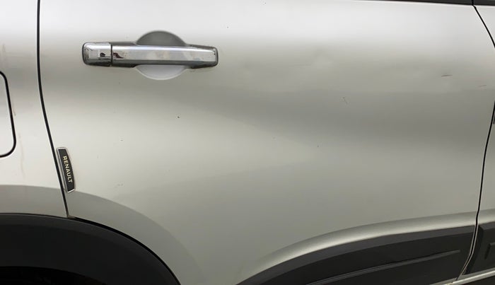 2019 Renault TRIBER RXZ, Petrol, Manual, 66,634 km, Right rear door - Minor scratches