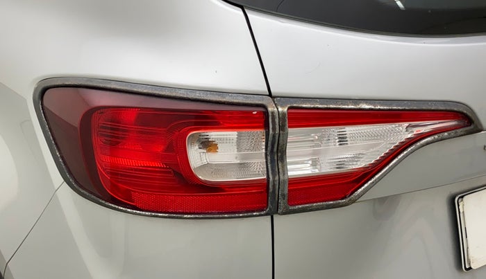2019 Renault TRIBER RXZ, Petrol, Manual, 66,634 km, Left tail light - Chrome has minor damage