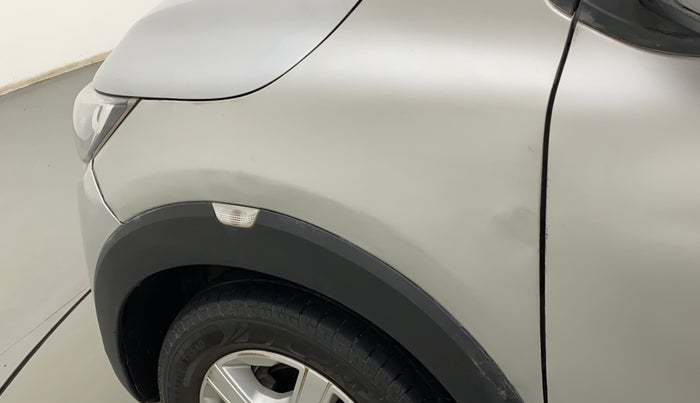2019 Renault TRIBER RXZ, Petrol, Manual, 66,634 km, Left fender - Slightly dented